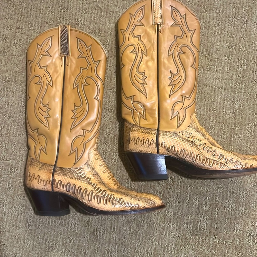 Dan Post Womens Cowboy Boots Python Leather Snakeskin Sz 7 C